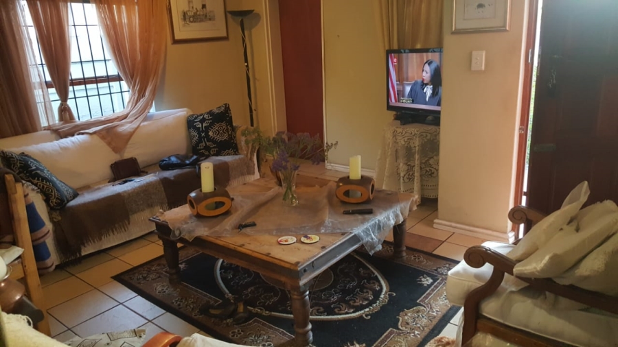 3 Bedroom Property for Sale in Wynberg Western Cape